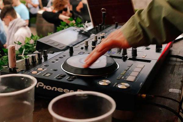 The Ultimate Guide to Syncing Two DJ Decks Perfectly