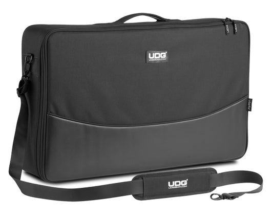 UDG Urbanite MIDI Controller Sleeve Large Black U7102BL