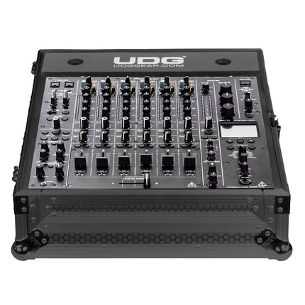 UDG Ultimate flightcase for DJM-V10 U91073BL