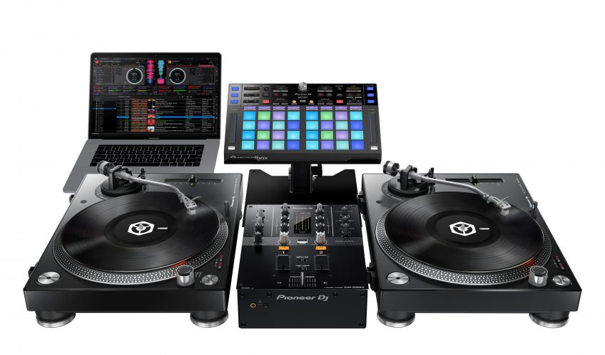 Pioneer DDJ-XP1 Controller with Performance Pads for Rekordbox DJ